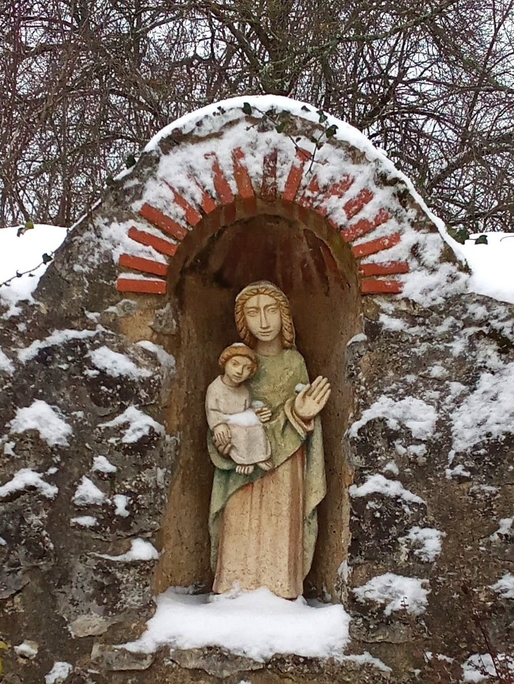 Vierge Courtioux - neige zoom